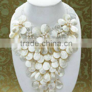 Multi Layer of White Shell with Pearl Wedding Necklace Set with Earrings