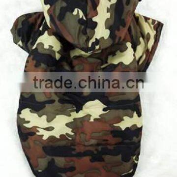 pet coat/dog coat. big dog green camo coat