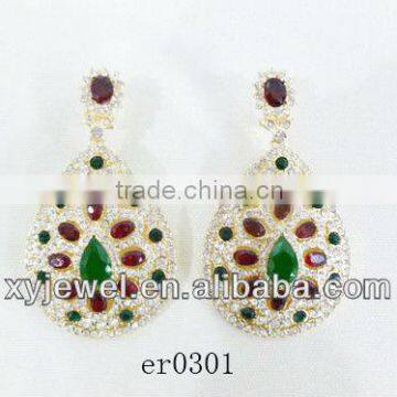 New design customized rhinestone earrings wholesale with gold plating