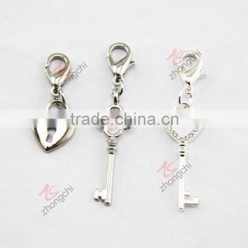 zinc alloy metal silver key lock charm