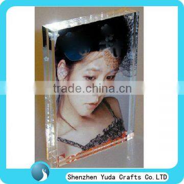 new hot sale clear acrylic picture sexy photo frame with magnet custom magnetic photo frame