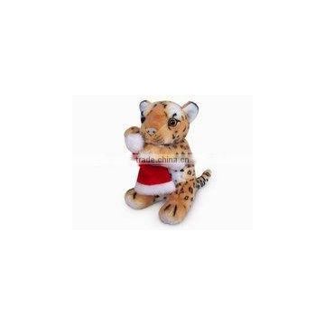 high quality factory wholesale realistic christmas plush cradle brown leopard with christmas cap