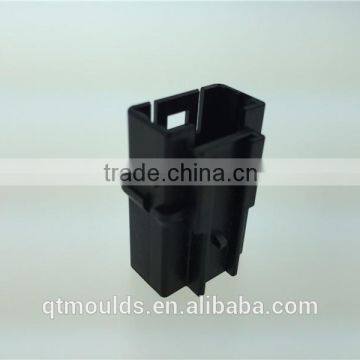 Qitai Injection Plastic Connector /Plastic Injection Mould Maker for Automobile Accessories / Plastic Auto Parts Molding photo-5