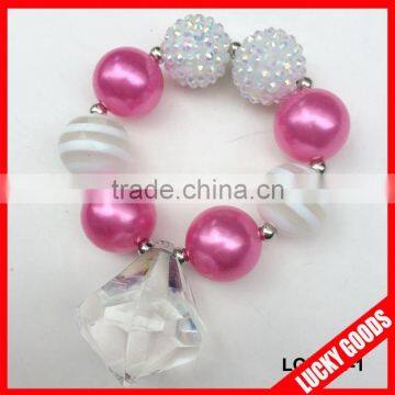 bulk customized pink and white beads baby toy bracelet with clear pendant