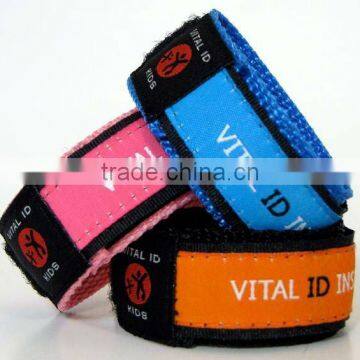 Writable insert id card kids wristband id bracelet