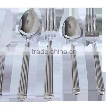 Stainless Steel Table Knife Sets With Beautiful Handle and Golden Color photo-2