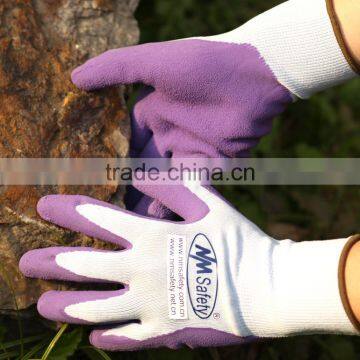 NMSAFETY nylon liner coated latex garden gloves