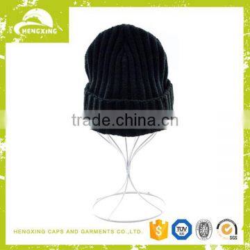 Popular high quality custom leather patch cheap Knit Skull Beanie hat