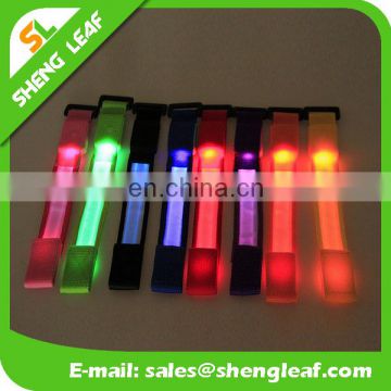 The best design of LED ar mband. Led armband for running