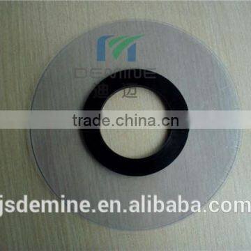 Stactic proof polycarbonate sheet cut for round disc