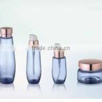 Transparent Green Glass Bottle for Cosmetic Packaging With Water Dropper photo-2
