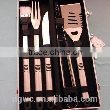 3pcs Stainless Steel Barbecue Tools With Alumium Case photo-2