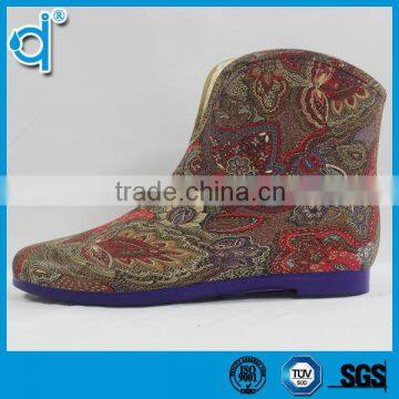 Warming Waterproof Flower Printed Rubber Rain Boots with Short Fleece