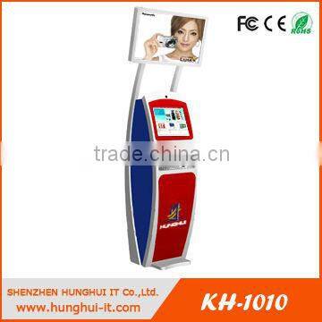 dual display Self service kiosk with card reader and cash acceptor