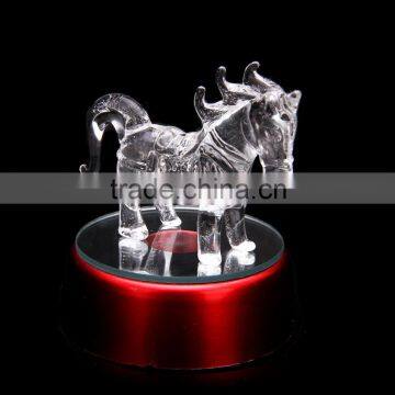 2016 Custom design horse figurine make glass figurines for home decration