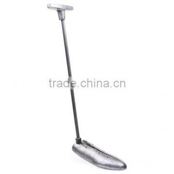 Cast Aluminum Toe Stretcher for Boots