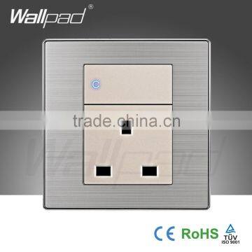 2015 China Wholesaler Hot Sale Wallpad Luxury Wall Light Switch Panel UK 1 Gang 3 Pin 13A Socket Switch Outlet