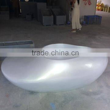 Shopping Mall fibreglass planter/ interior designer stylish flower planter