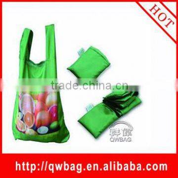 Foldable nylon shopping bag