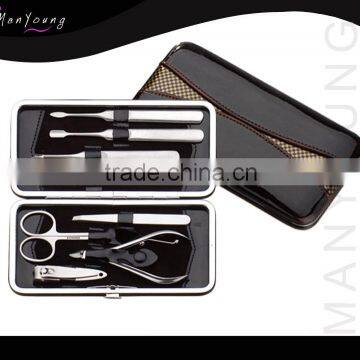 MANICURE PEDICURE TOOLS