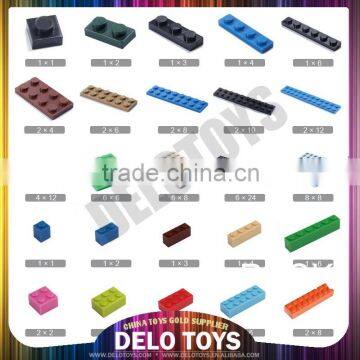 Plastic random building bricks blocks regular blocks in bulk DE00054