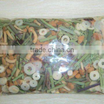 Vacuum boiled bracken and nameko mixed wild vegetables in bags