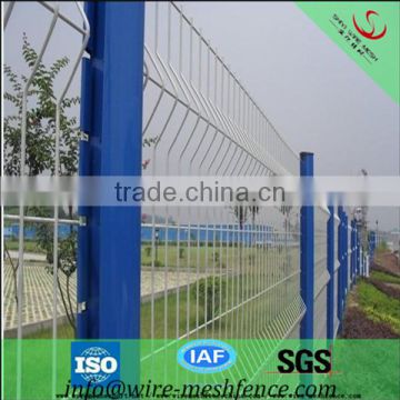 RAL9010 3D wire mesh fence /garden fence/triangle curved fence(anping factory)