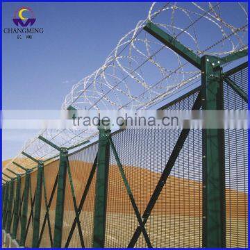 professional supplier anti-cilmb security fence mesh for villadom