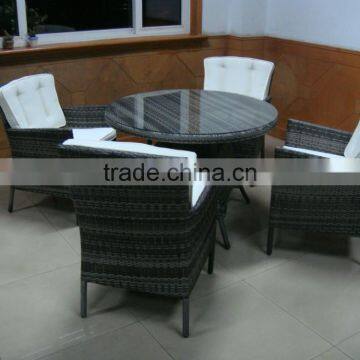 Durable Dining Table And Dining Chairs photo-4