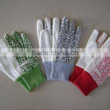 Floral design jersey gloves