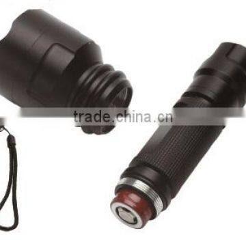 High Power Rechargeable LED Flashlight for Climbing