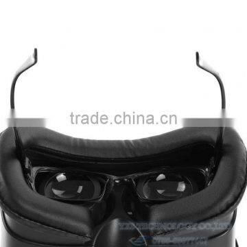 3D VR Box Headset for 3D Video Watching / Virtual Reality Glasses 4.5 - 6 Inch With Controller Available photo-4