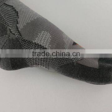 Factory Custom Logo Thin Merino Wool Hiking Sport Compression Traing Socks for Men photo-3