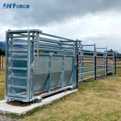 Modernes Sicherheitszaunmaterial aus Kohlenstoffstahl für Vieh (Rinder und Schafe) - 2,2 m Rinderstalltore und Schiebetore