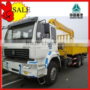 HOT SALE LOW PRICE SINOTRUK 4x2 Truck With Crane 8 Ton                        
                                                Quality Choice