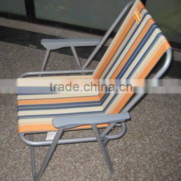 Foldable compact chair