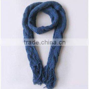 2015 new style Knit Scarf with tassles