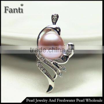 Grace peacock birds charm pendant with genuine pearl