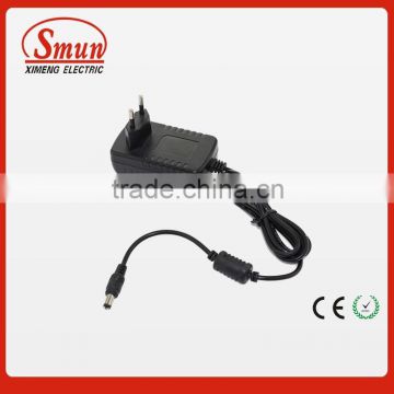 wall type power adaptor