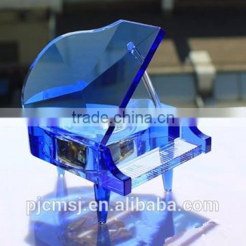 music box, beautiful crystal piano for home decoration