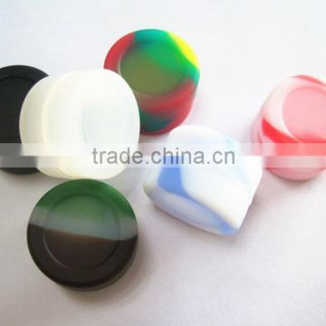 wholesale custom FDA food grade matte finish non stick small 3ml silicone small jars