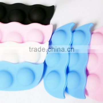 2016 cute frozen peas silicone ball shaped custom ice cube trays