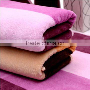 China Supplier Yarn Dyed Jacquard Bath Towel at Low Cost photo-4