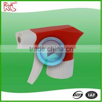 Promotional top quality triangle foam shape ordinary wrench for garden cleaning trigger sprayer