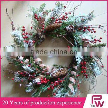 Bulk Buy Christmas Decorations Artificial Holly Wreath for Christmas Market