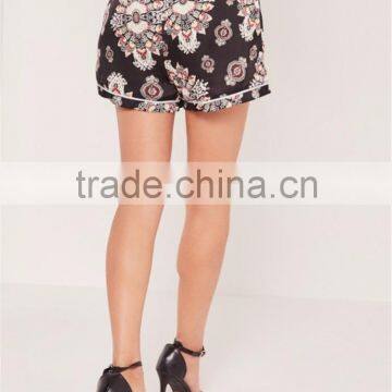 Custom Full Print Women Satin Wide Leg Boxer Shorts Floral Print Tailored Shorts Black photo-2