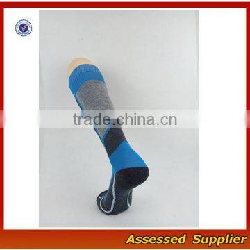 Pink Women Crew Size WHolesale Merino Wool Hiking Sport Traing Socks photo-4