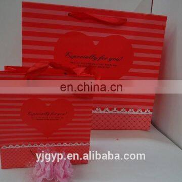 Factory Directly !Promotional Customized Lovely Red Paper Box With Gold Stamp photo-2