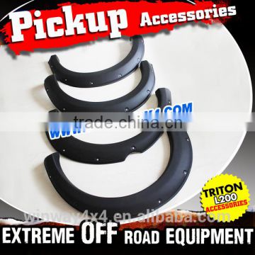 2015 TRITON L200 FENDER FLARE EXTENSION KITS