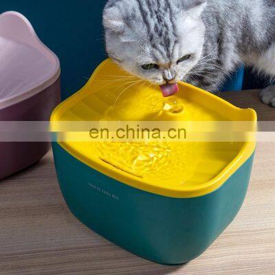 Favourable Price Smart Pet Feeder Auto Filling Plastic Automatic Cat Water Fountain